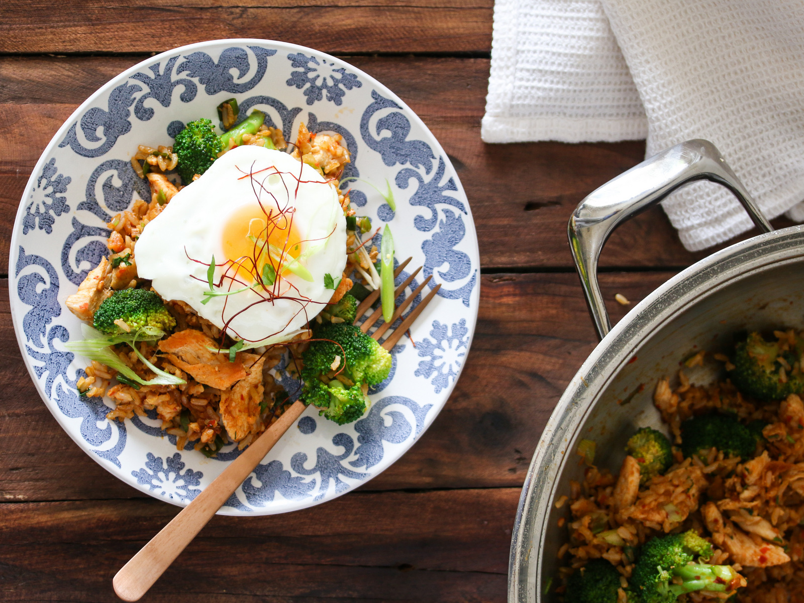 Nasi Goreng with Chicken and Broccoli prepared in an AMC 30 cm Gourmet Paella